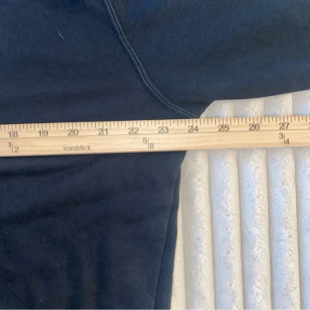 Nike Men's Black Crewneck Sweater with Neon Green Accents - Picture 7 of 7